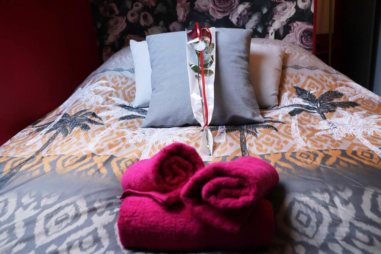 Romantic Studio Eve - Proche Gare - Netflix - Wifi Amiens Exterior photo